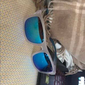 Women’s sport sunglasses